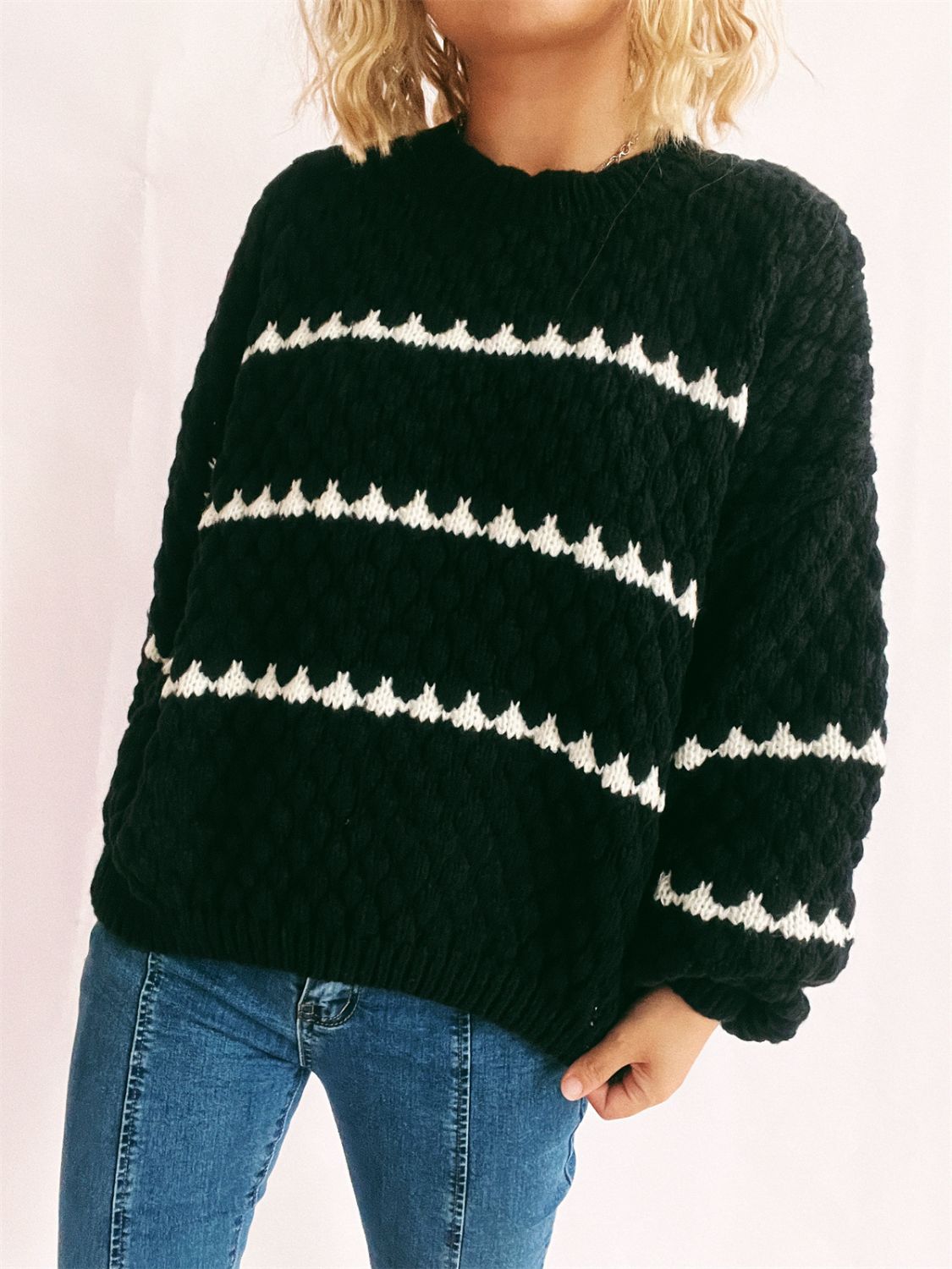 Contrast Stripes Round Neck Long Sleeve Sweater | Winter Fashion | Cozy Weaher